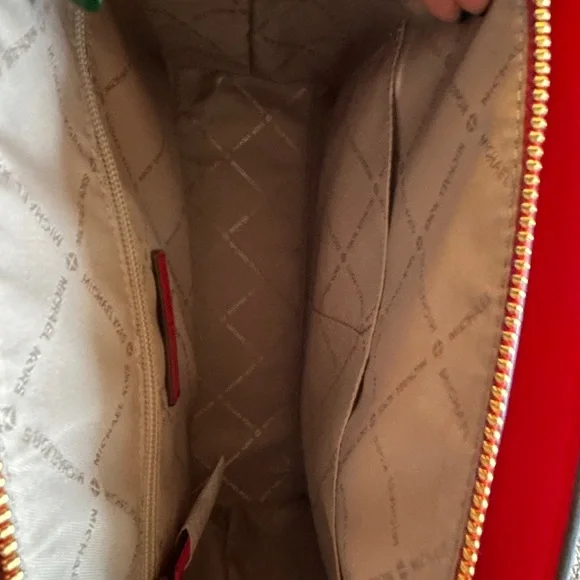 Michael Kors Large Ellis Sangria Satchel - Picture 4 of 7